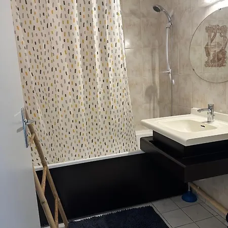 Apartamento Cosy Centre Station De Super Pour 2 à 6 Personnes Besse-et-Saint-Anastaise